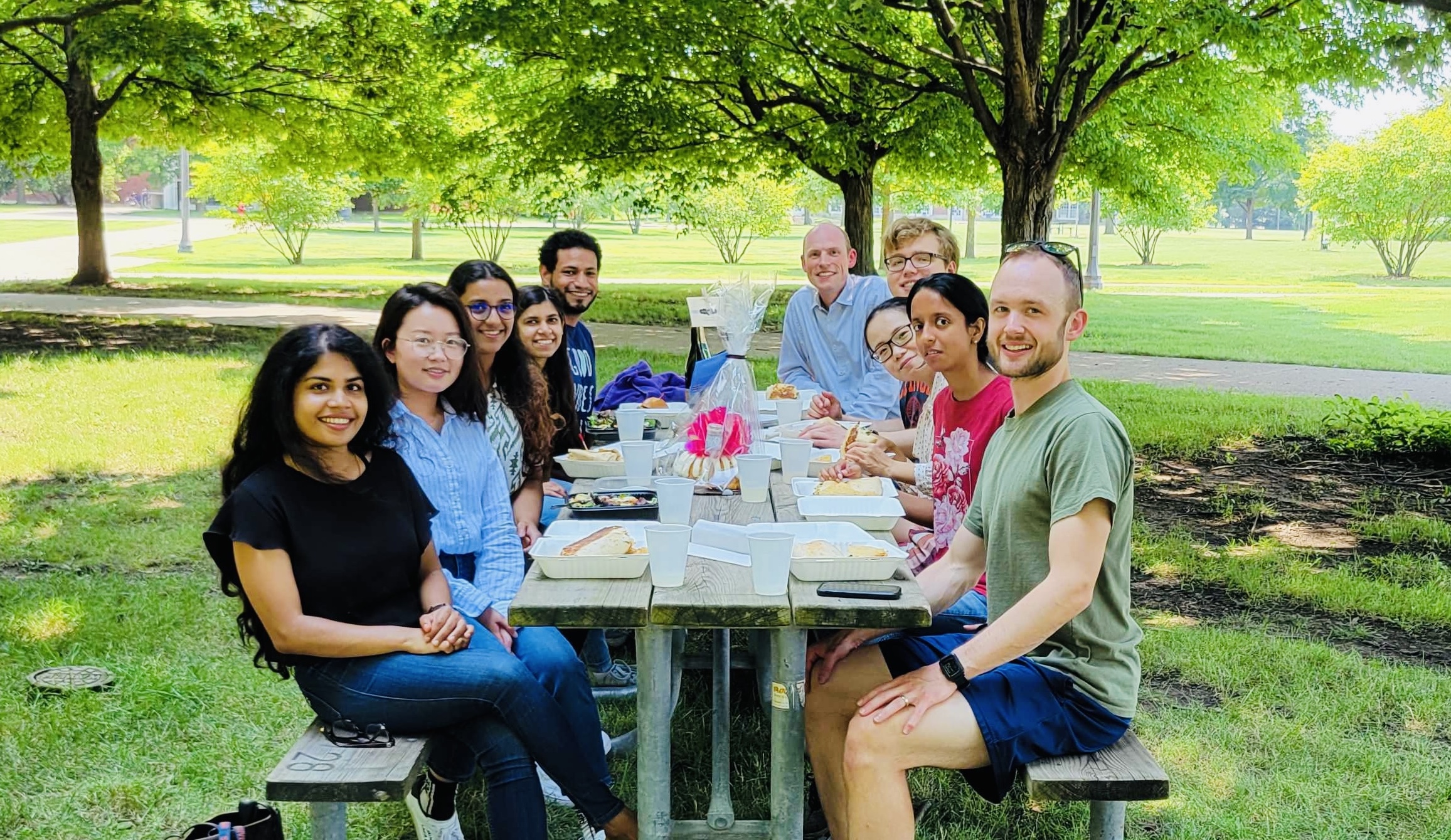 Nelson lab members at a picnic