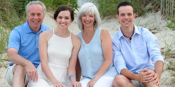 Illinois alumnus Michael Recny and his family: daughter, Brenna; wife, Cate; son, Donovan