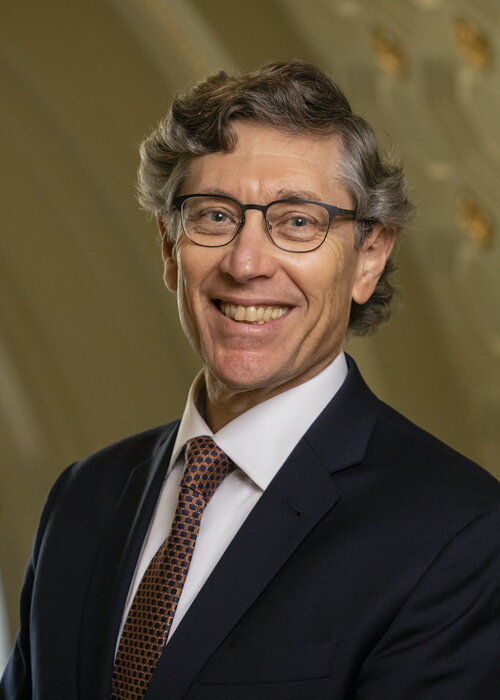 Profile picture for Gene E Robinson