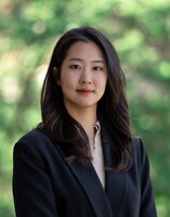 Profile picture for Yenny Yook