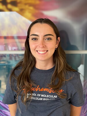 headshot of Erin Davy