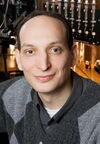 Claudio Grosman