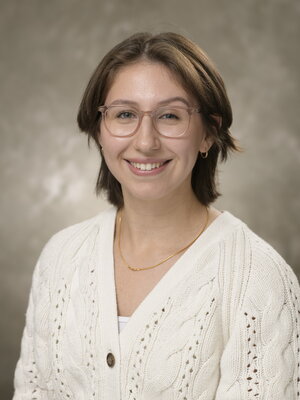 Headshot of Lilia Garcia